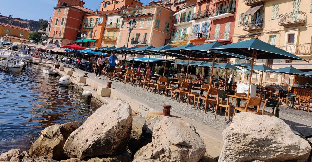 2-Hour Paddle Boarding Tour in Villefranche - Saint-Elme Citadelle: where the town learned to defend itself