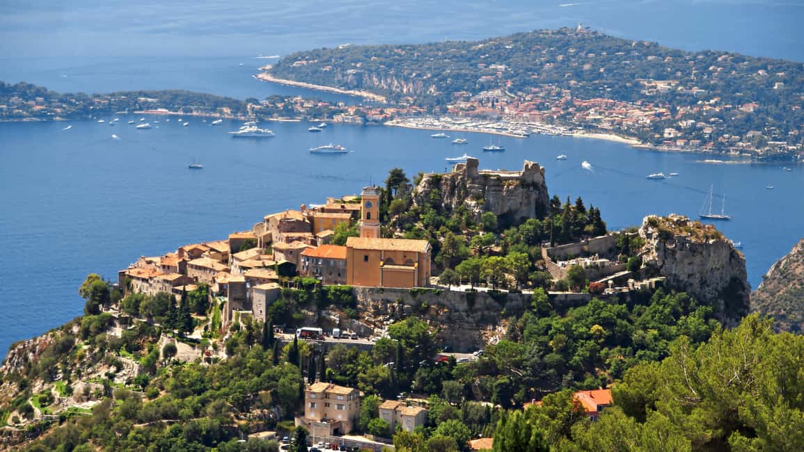20-minute panoramic flight from Nice - The value math: $1,273 per group up to 5 and what you’re really paying for