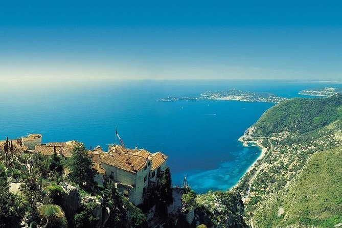 5-Hrs Private Monte-Carlo Night Tour - Villefranche-sur-Mer: a scenic coastal pause for the drive lovers