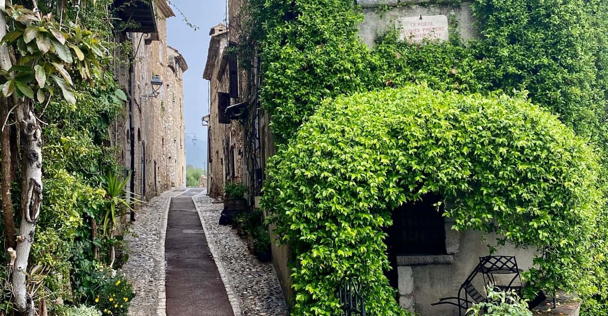 Depuis Cannes une journée Grasse ,Gourdon, St Paul de Vence - Walking the Croisette: where movie-festival glamour becomes real