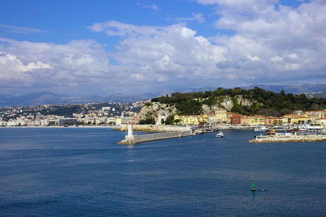 Discovery of the city of Nice by electric Méhari - Colline du Château and the Château Hill Ruins: Views Over Old Nice