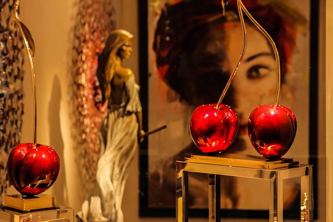 Eze, Saint-Paul-de-Vence & Monaco Private Full-Day Tour - Monaco royal rock: Prince’s Palace, changing of the guards, and a quick cathedral stop