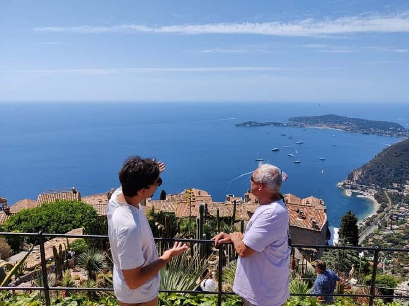 Èze: Walking Tour with a Local Guide - Èze starts at the 14th-century gate, not the parking lot
