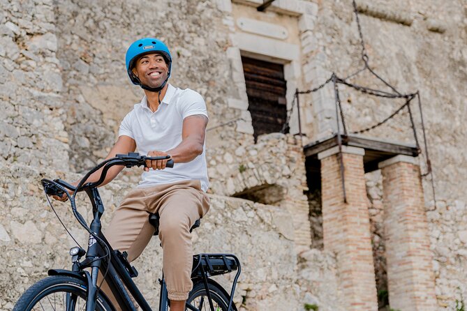 French Riviera E-bike Panoramic Tour from Nice - Fort Mont-Alban from Mont Boron: The High-View Moment Over Nice