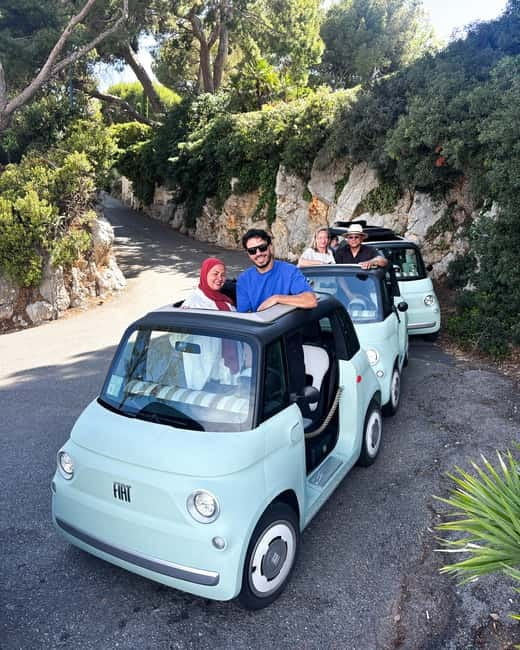 From Nice: follow a guide in an electric car along the French Riviera! - The 2-hour route: Nice, Villefranche-sur-Mer, and Saint-Jean-Cap-Ferrat
