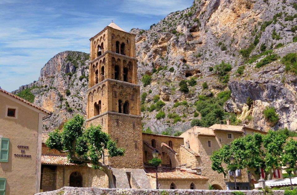 From Nice: Gorges du Verdon Guided Tour - Moustier-Sainte-Marie: ceramics, medieval vibes, and lunch time