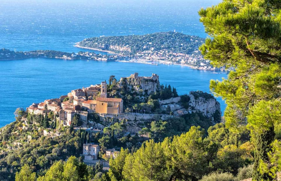 From Nice: Monaco, Monte-Carlo and Eze Village Guided Tour - Prince’s Palace area and the Circuit de Monaco F1 track