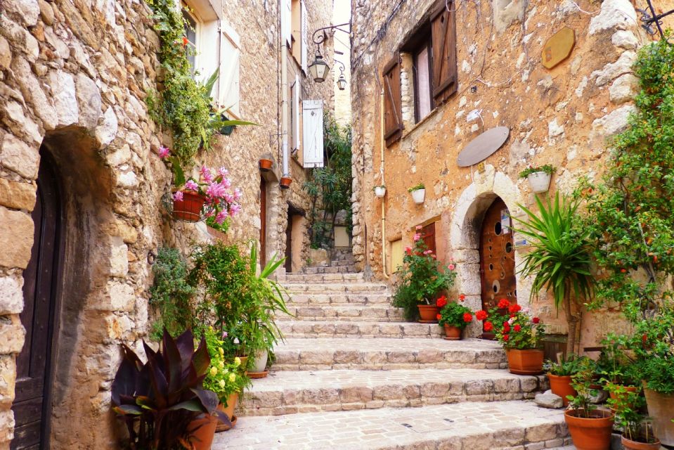 From Nice: Provence and its Medieval Villages Full-Day Tour - Tourrettes-sur-Loup: the violet village with real crafts