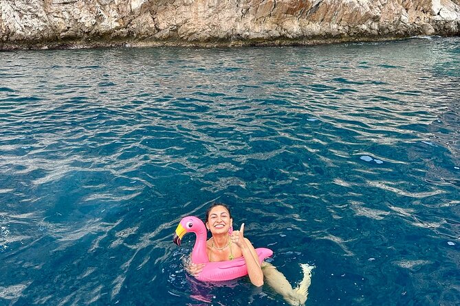 From Nice : Secret Riviera Boat Tour to Mala cave with Snorkeling - Villefranche Bay: the calm contrast at the end of the ride