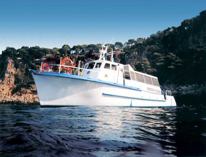 From Nice: Villefranche Bay Swimming & Snorkeling Boat Tour - Villefranche Bay (and Sometimes St Jean Cap Ferrat): Why the Stop Feels Easy