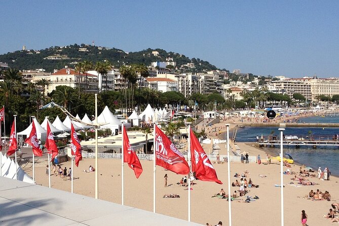 Full day Guided Tour: Cannes, Antibes, St Paul de Vence from Nice - Stop 3: Le Suquet old streets and optional church views