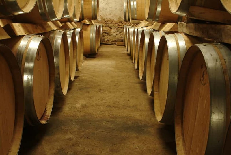 Full-Day Wine Tour in Bellet & Saint-Paul de Vence From Nice - Saint-Paul de Vence free time: lunch, shopping, and art-town wandering