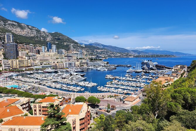 Monaco and Eze luxury and authenticity Private Day Tour - Stop 1: Monte-Carlo’s Casino Area and the Formula 1 Circuit
