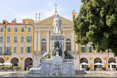 Nice: 1 or 2-Day Hop-On Hop-Off Bus Tour - Stop-by-stop: what each area is good for (and what to watch)