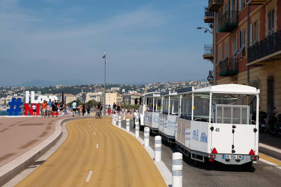 Nice: A gentle ride on a little electric train with a panoramic view - Who this electric panoramic train is best for