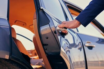Nice Airport Private Arrival Transfer to Cannes, Monaco or Eze - Comfort Setup: Air-Conditioned, Spacious, and Built for Bags