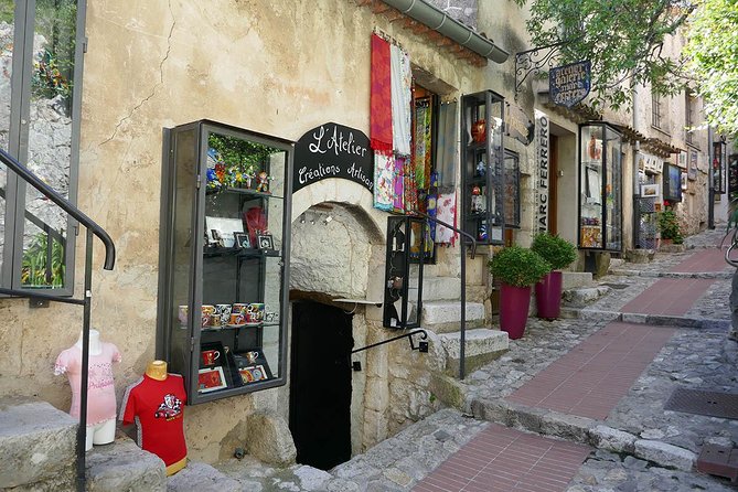 Nice: Italian Market, Eze, and Turbie Tour. - Eze and Fragonard Perfumery: Medieval Streets Plus the Scent Story