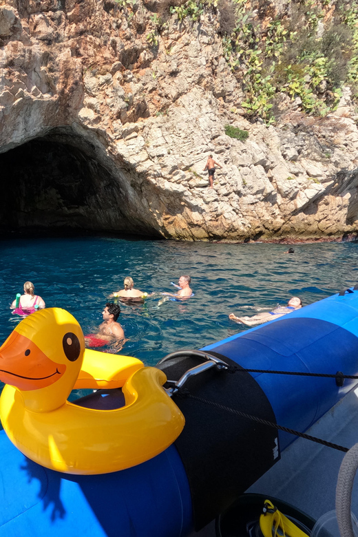 Nice: Mala Caves, Villefranche & Snorkeling Boat Tour - Setting Off From Nice: Port Lympia to the Mala Caves
