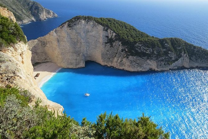 Nice Private Walking Tour with a Local - Private and flexible: up to six with your own pace
