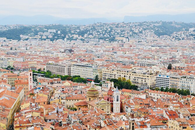 Nice Private Walking Tour with a Local - What your Lokafyer does best (and what to expect about history)