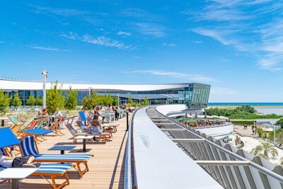 Nice: Shopping & Aperitivo sea view at CAP3000 - Porte de la Mer: how you use the shopping pass
