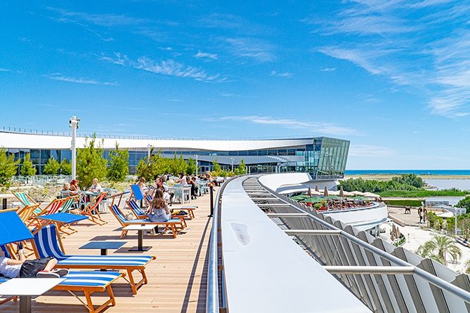 Nice: Shopping & Aperitivo sea view at CAP3000 - Porte de la Mer: how you use the shopping pass