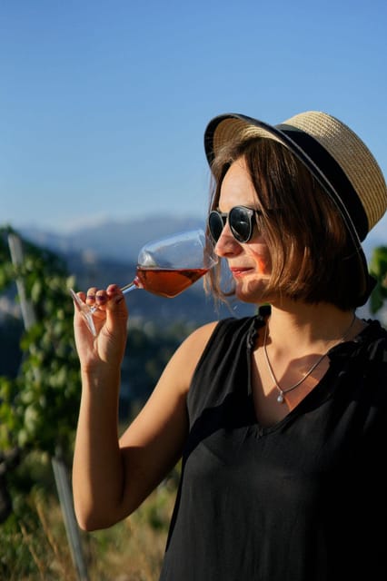Nice: Vineyard Tour with Wine Tasting - The sommelier tasting: three Bellet wines and how to taste smarter