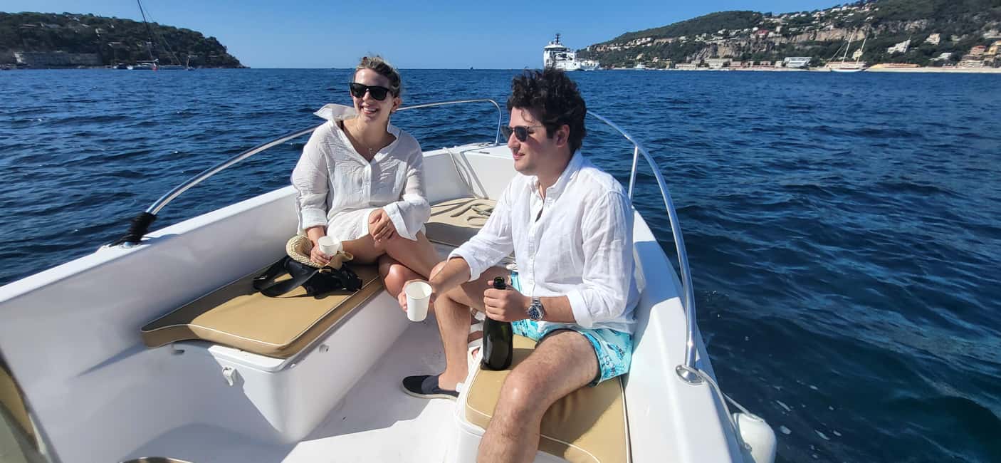 Nice: Visite privé en Bike & Boat 3h Villefranche-Cap ferrat - The bike route in Nice: Masséna to the harbor