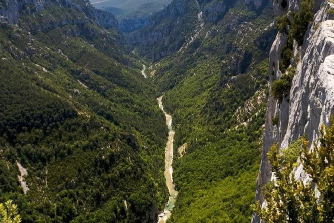 Private Day Trip: Verdon Gorge, Castellane, Moustiers from Nice - Moustiers-Sainte-Marie: pottery village time and the star-on-a-chain legend