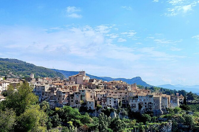 Private discovery of the hinterland of the Côte d'Azur - Stop 2: Musee Fragonard and the Perfume-Making Story