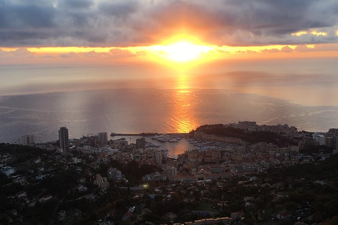 Private tour on the French Riviera with comfortable minivan.MONACO NICE ST PAUL - Nice to Saint-Paul-de-Vence: Medieval Streets and the Riviera’s Classic Walk
