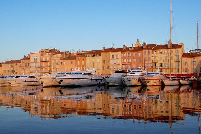Saint Tropez and Port Grimaud: Full-Day Tour - Port Grimaud (Little Venice) in 1.5 Hours: How to Walk It Right
