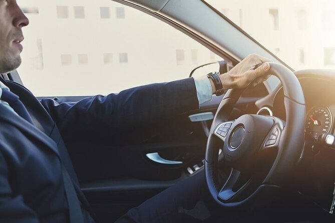 Transfer: Nice City Center to Côte d'Azur Airport(NCE) - Key Things That Make This Transfer Worth Your Time